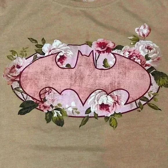 Batman Graphic Floral Women's T-Shirt Cotton Blend Super Hero Batwoman Feminine - Picture 3 of 5